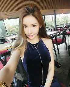 女生大胸照片生活照,大胸生活照中的独特魅力